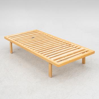 Alvar Aalto, a daybed, Artek, Finland.