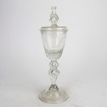 Lockpokal Barockstil sent 1800-tal/tidigt 1900-tal glas.