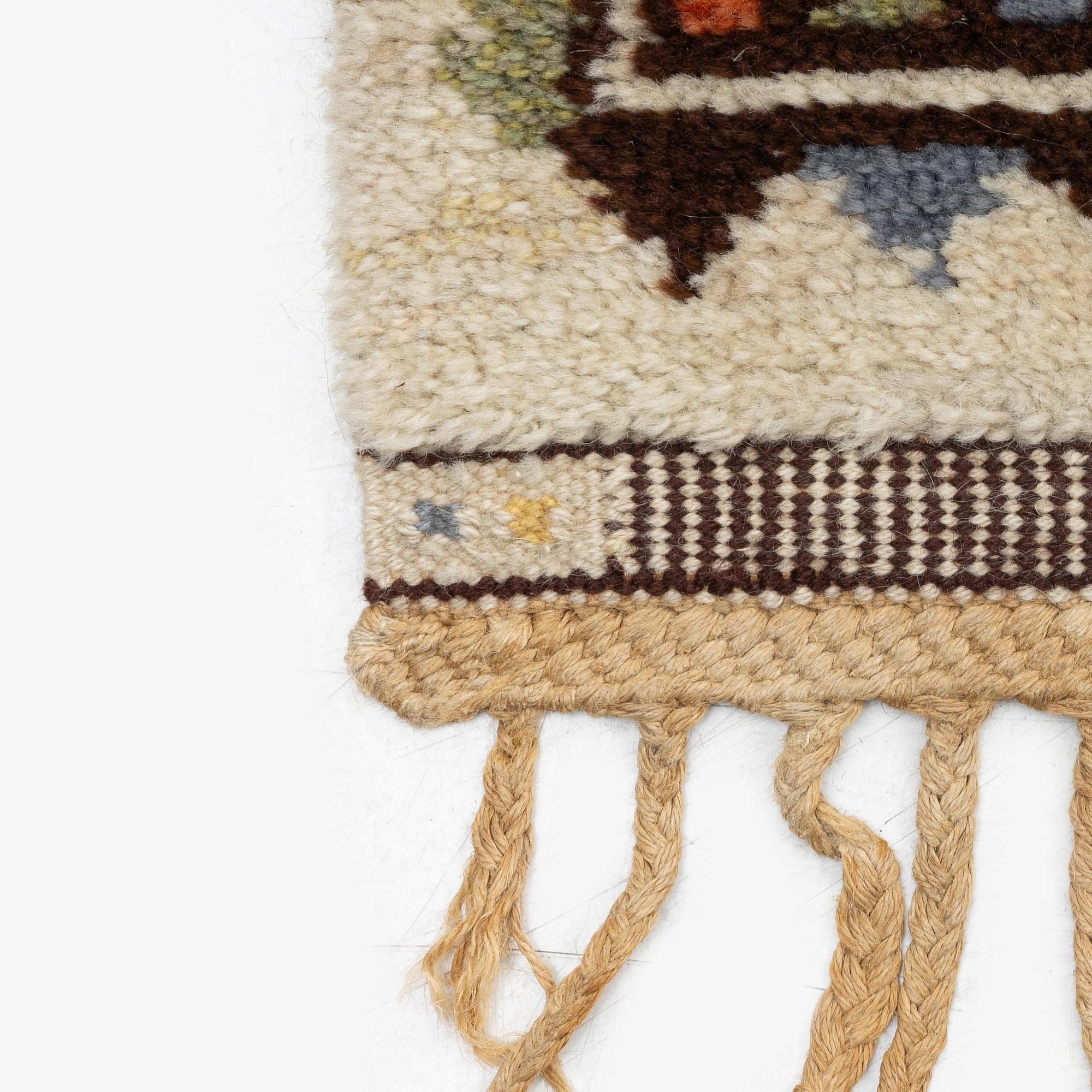 Märta Måås-Fjetterström, matta, "Ordspråksmattan" (Havamal), flossa, ca 341 x 223 cm, signerad AB MMF.