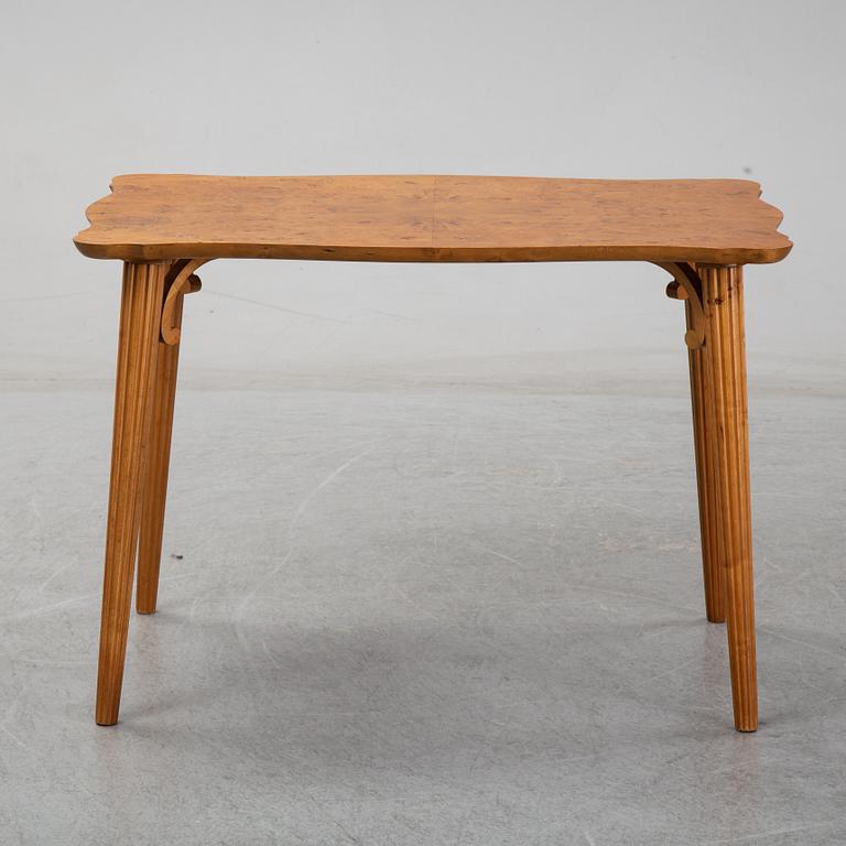 A burr birch veneered Swedish Modern coffee table, 1940's.