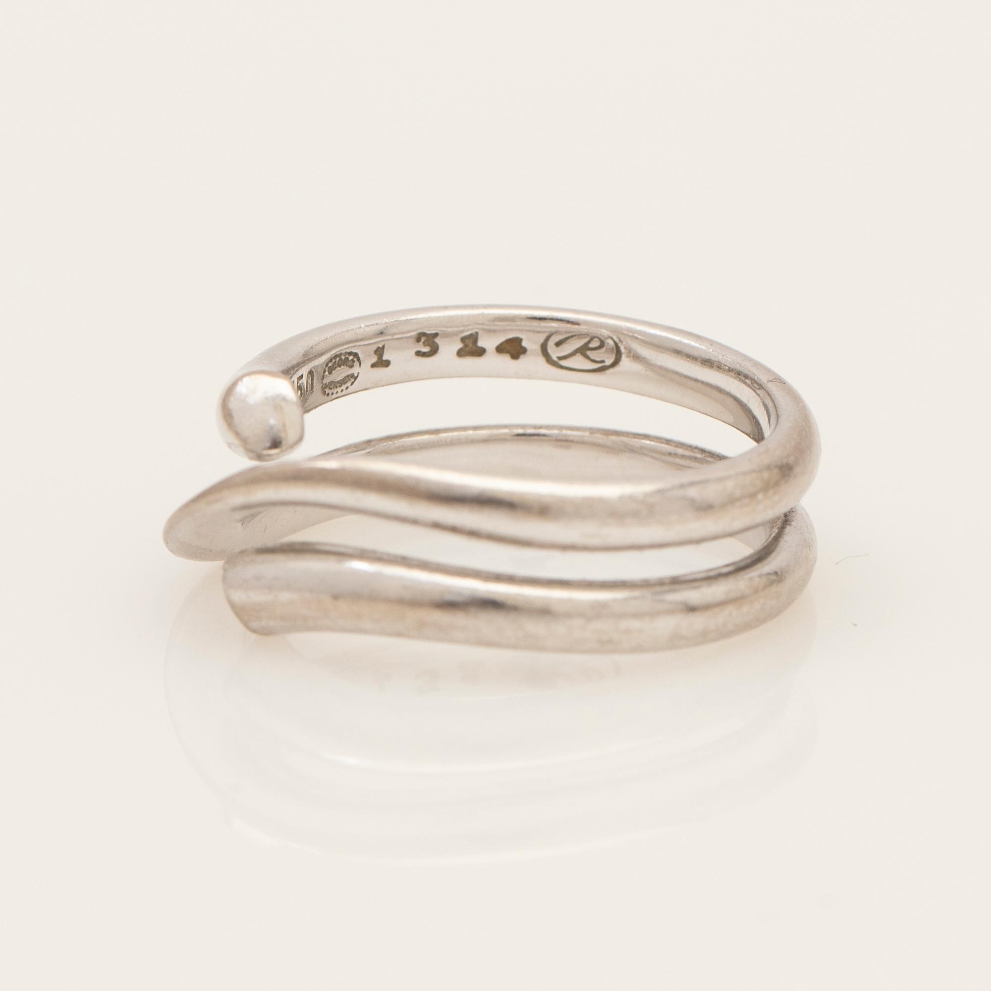 Regitze Overgaard, ring, "Magic", 18K vitguld, för Georg Jensen, Danmark.