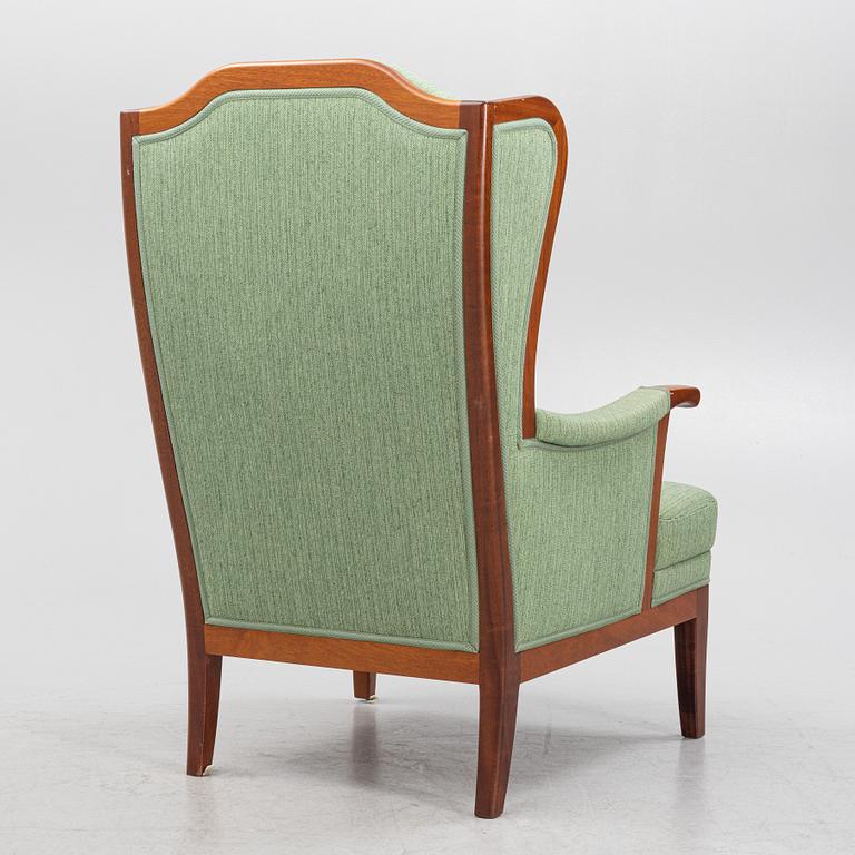 Carl Malmsten, a mahogany 'Husfadern' easy chair, AB O.H. Sjögren, Tranås.