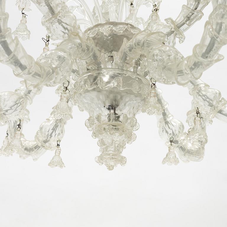 A Venetian style chandelier, mid 20th Century.