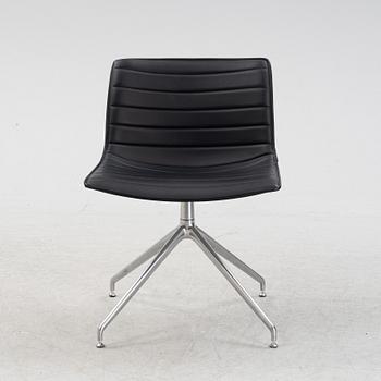Lievore Altherr Molina, a leather and steel 'Catifa' office chair for Arper, Italy.