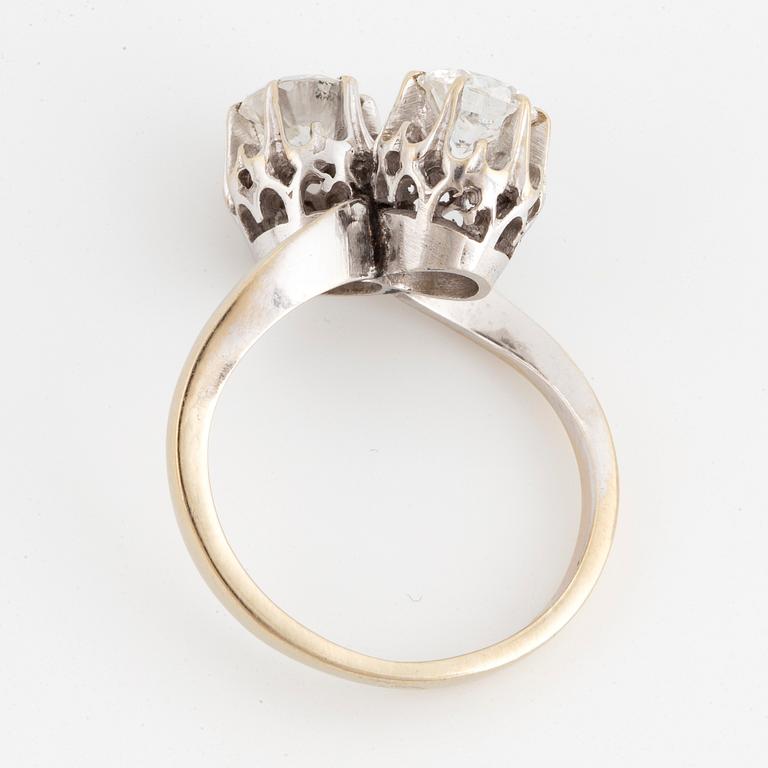 'Toi et moi' Brilliant-cut diamond ring.