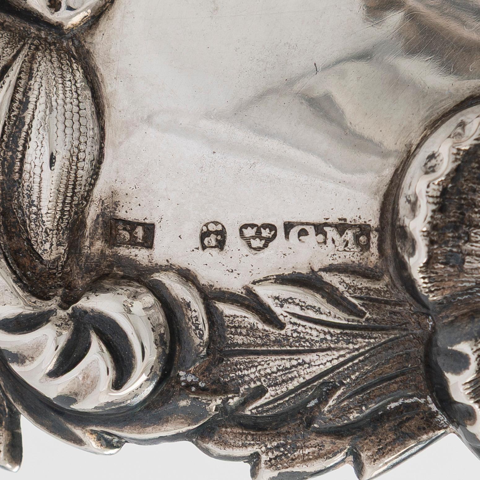 Gustaf Möllenborg, Ljusstakar, ett par, silver, Stockholm 1848. Nyrokoko.