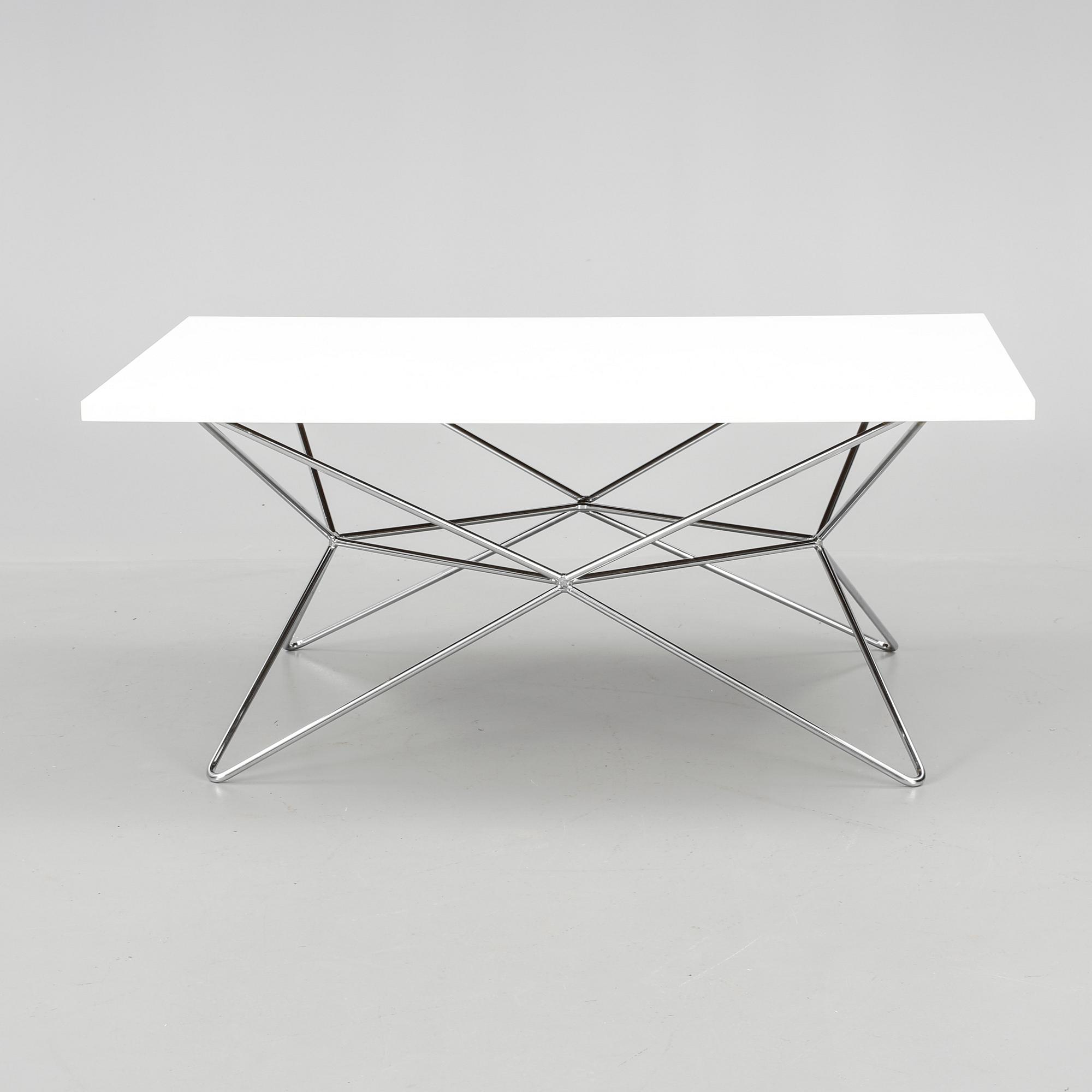 BORD/SOFFBORD/STÅBORD. Modell A2 "Trehöjdsbordet", Bengt Johan Gullberg. 1950-tal.