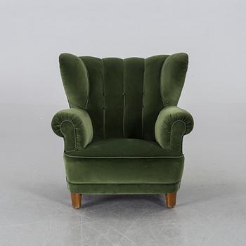 ÖRONLAPPSFÅTÖLJ 1940/50-tal.