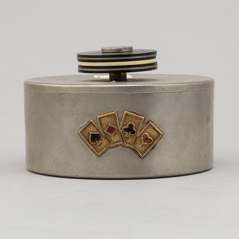 KURT EK & CO, ask för spelmarker, tenn, Stockholm, 1939.