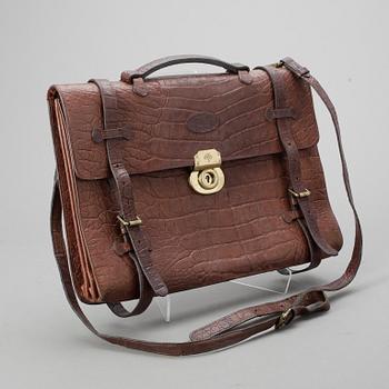 VÄSKA, Mulberry, England.