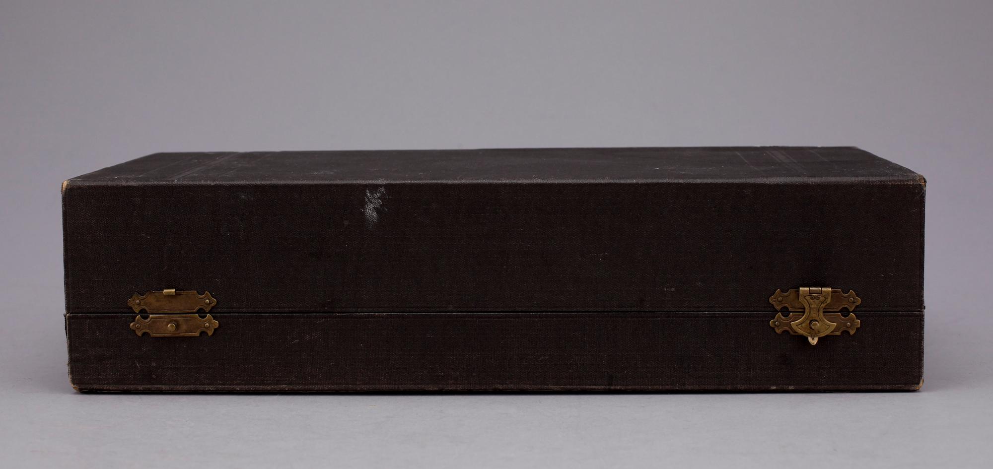 RESESCHATULL, 6 delar, delvis förgyllt silver, K Andersson, Stockholm, 1899. Tot vikt ca 264 g.
