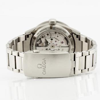 Omega, Seamaster 300, Master Co-Axial, Chronometer, armbandsur, 41 mm.