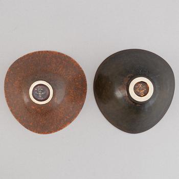 Carl-Harry Stålhane, a set of three stoneware bowls with lid and two bowls for Rörstrand.