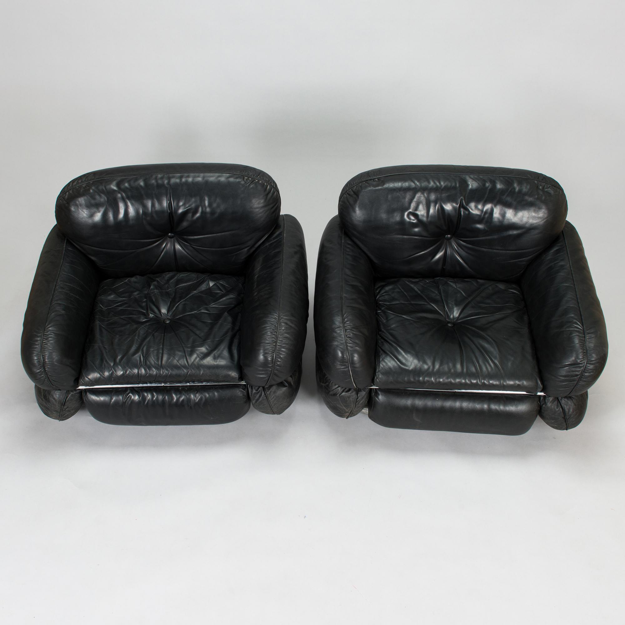 Kurt Hvitsjö, A pair of 1970's 'Hannibal' armchairs for Isku.