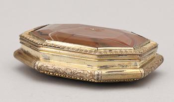 DOSA, agat samt metall, 1800-tal.