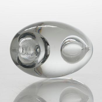 Timo Sarpaneva, a 'Teardrop' glass sculpture, model 3575, signed Timo Sarpaneva Iittala -56.