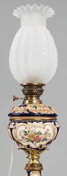 GOLVFOTOGENLAMPA, majolika, 1800/1900-tal.