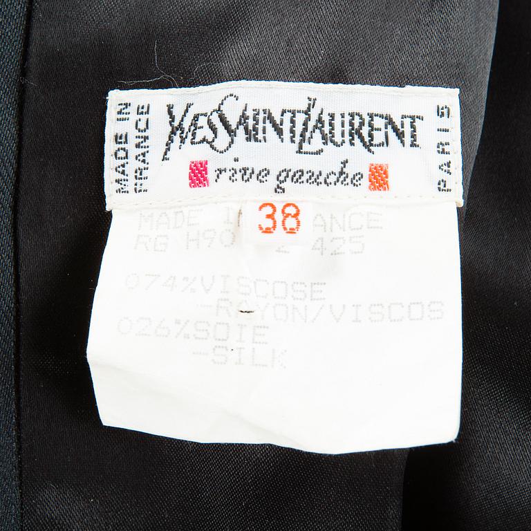 KLÄNNING, Yves Saint Laurent.