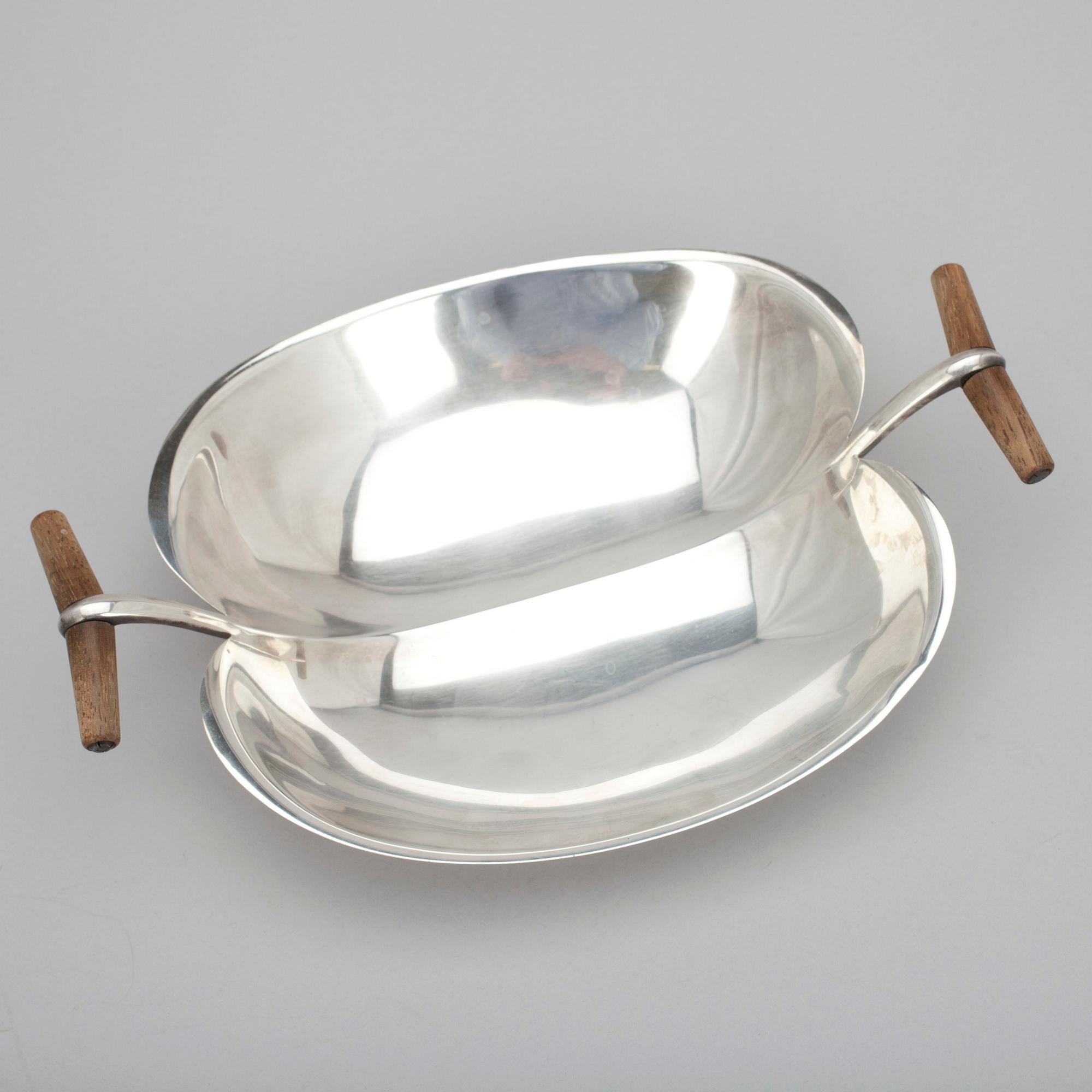 BRÖDKORG, silver 916, Tapio Wirkkala, signerad TW, Kultakeskus, Tavastehus 1959. Tot. vikt 324 g.