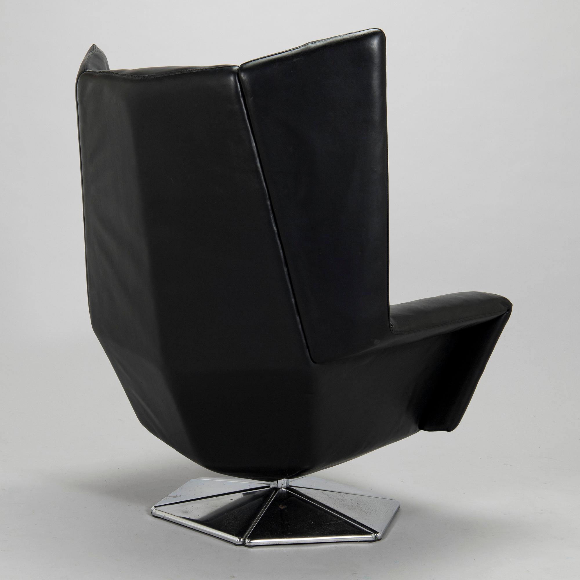 Voitto Haapalainen, fåtölj, "Prisma T-66", Tehokaluste Oy 1970-tal.