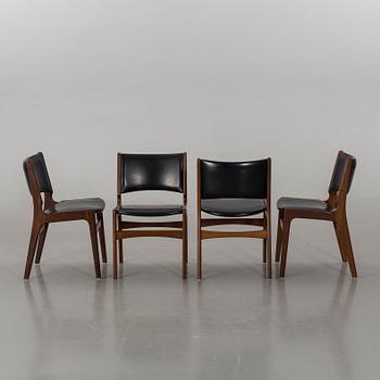 A SET OF 8 CHAIRS FROM JOHANNES ANDERSEN FOR  Uldum Mobelfabrik, Denmark.
