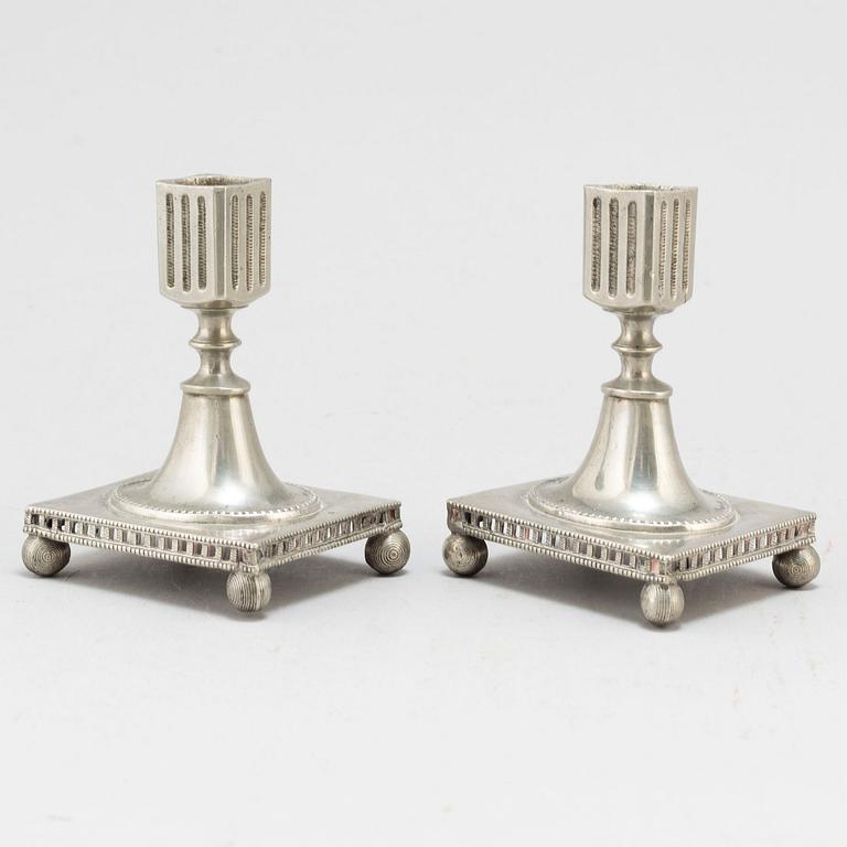 A pair of Swedish late gustavian pewter candlesticks.