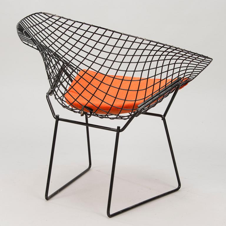 HARRY BERTOIA, Diamond Chair, manufactured in Finland under license to Fiskars, Billnäs, 1950s/1960s.