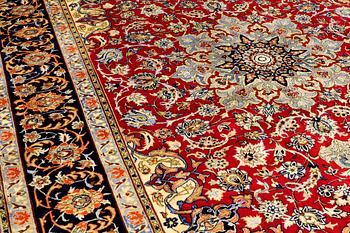 A carpet, Najafabad, ca 397 x 297 cm.