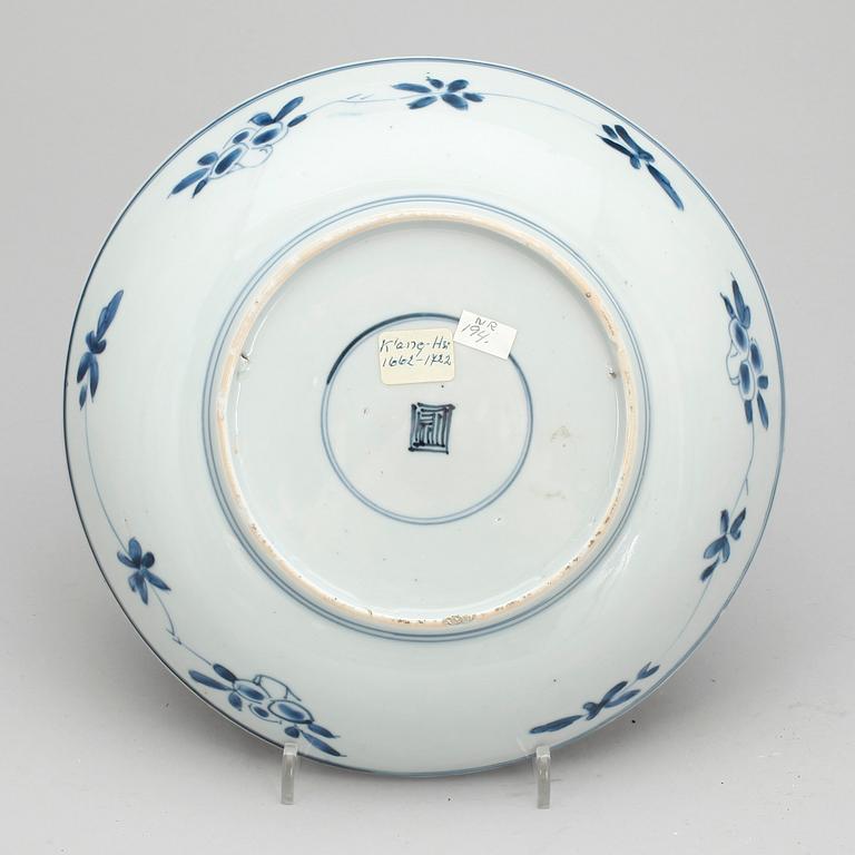 SKÅLFAT, porslin, Qing dynastin, Kangxi (1662-1722).