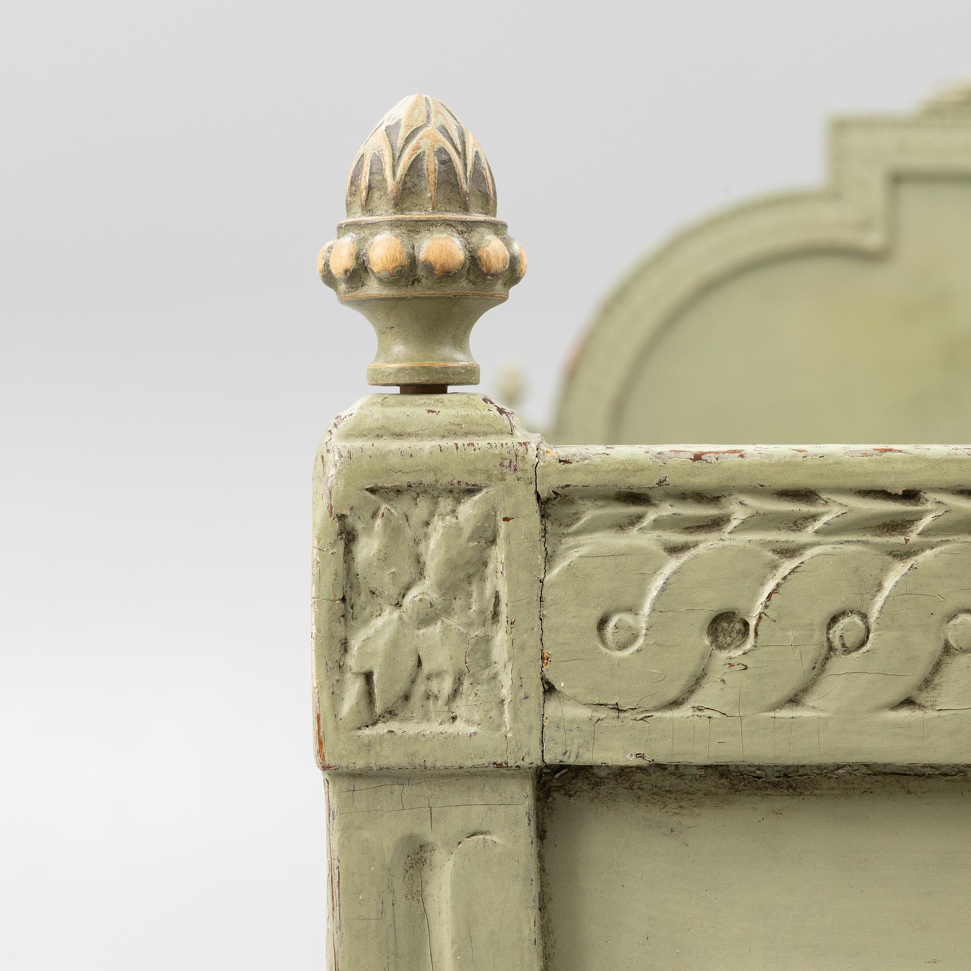 A late Gustavian bed, circa 1800.