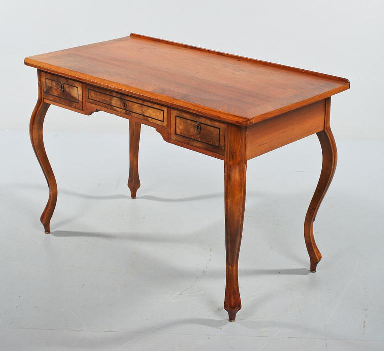 SKRIVBORD, sent 1800-tal.