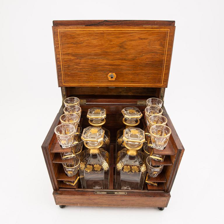 A french later part of the 19th century casket.