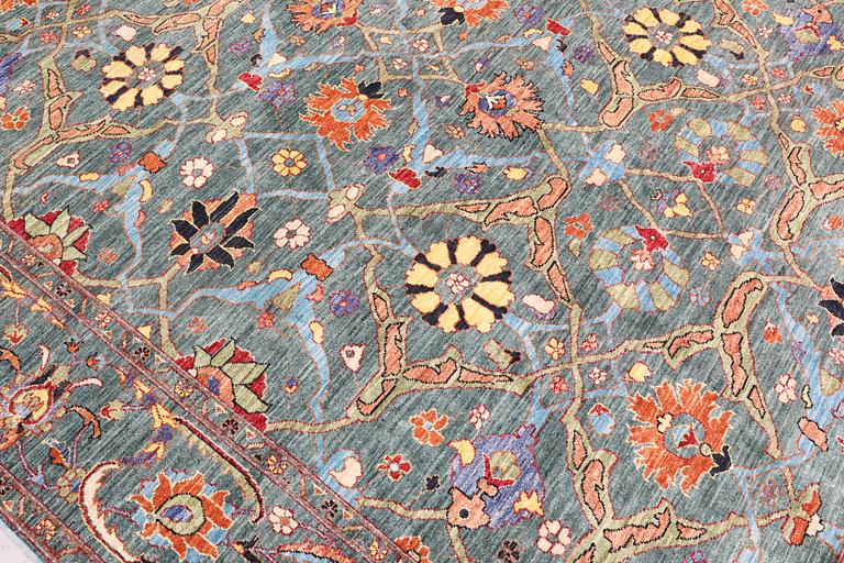 A carpet, Ziegler Design, c. 314 x 243 cm.