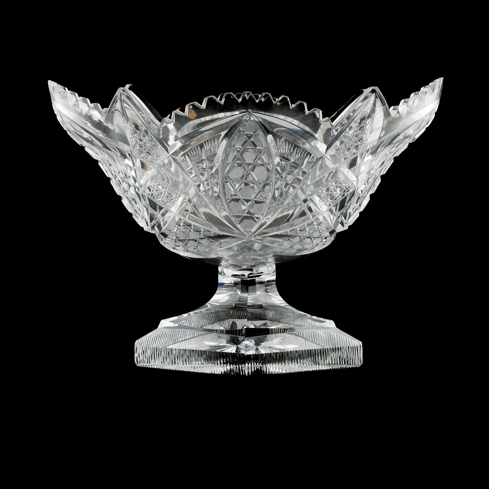 SKÅL PÅ FOT, glas/helkristall, 1900-talets första hälft.
