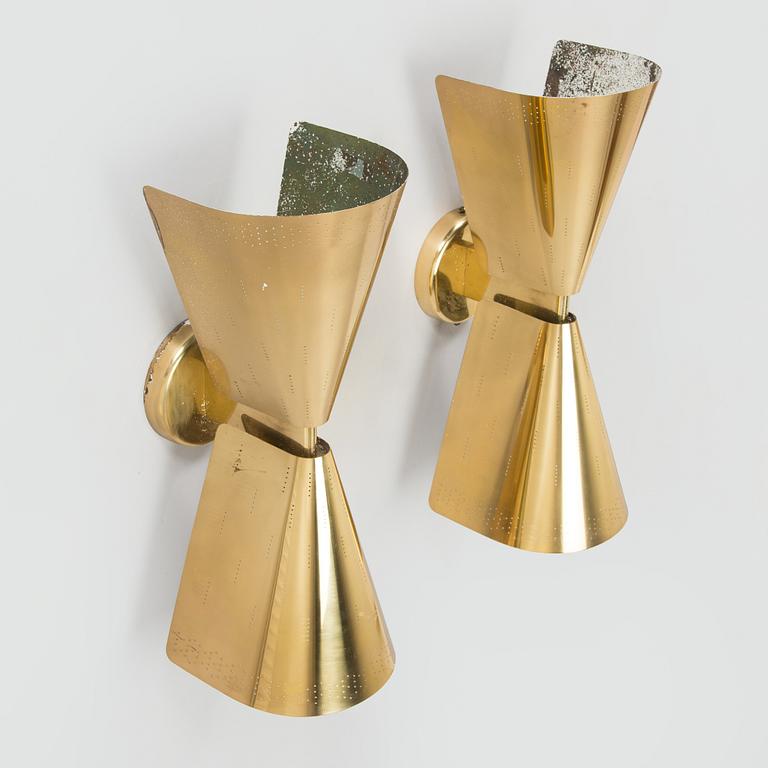 Paavo Tynell, a pair of  mid-20th century  wall lights for Taito. Made to order.