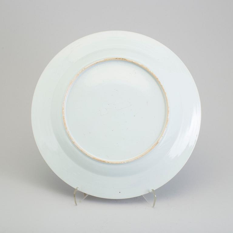 A famille rose export porcelain dish, Qing dynasty, Qianlong (1736-95).