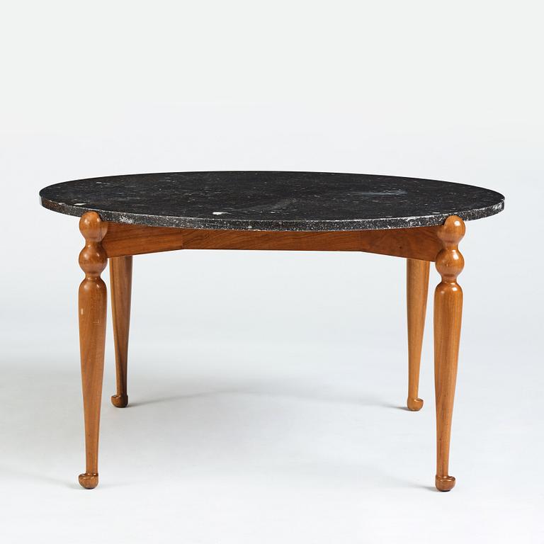 Josef Frank, soffbord, modell 2168, Firma Svenskt Tenn, sannolikt 1950-tal.