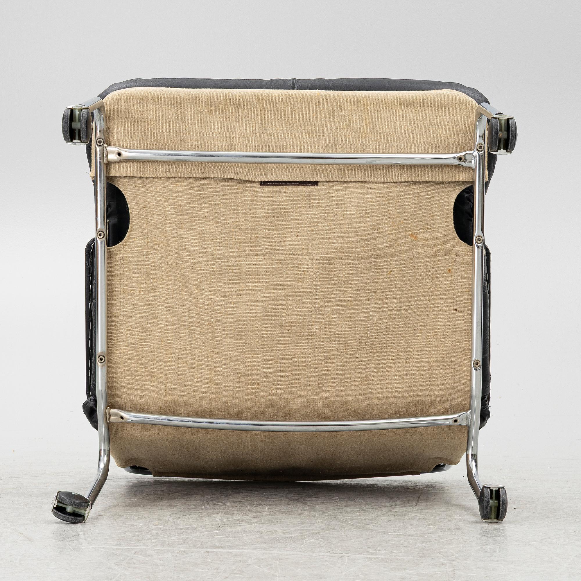 Pethrus Lindlöf, an 'Åsa' armchair, Lammhults, Sweden, 1970's.