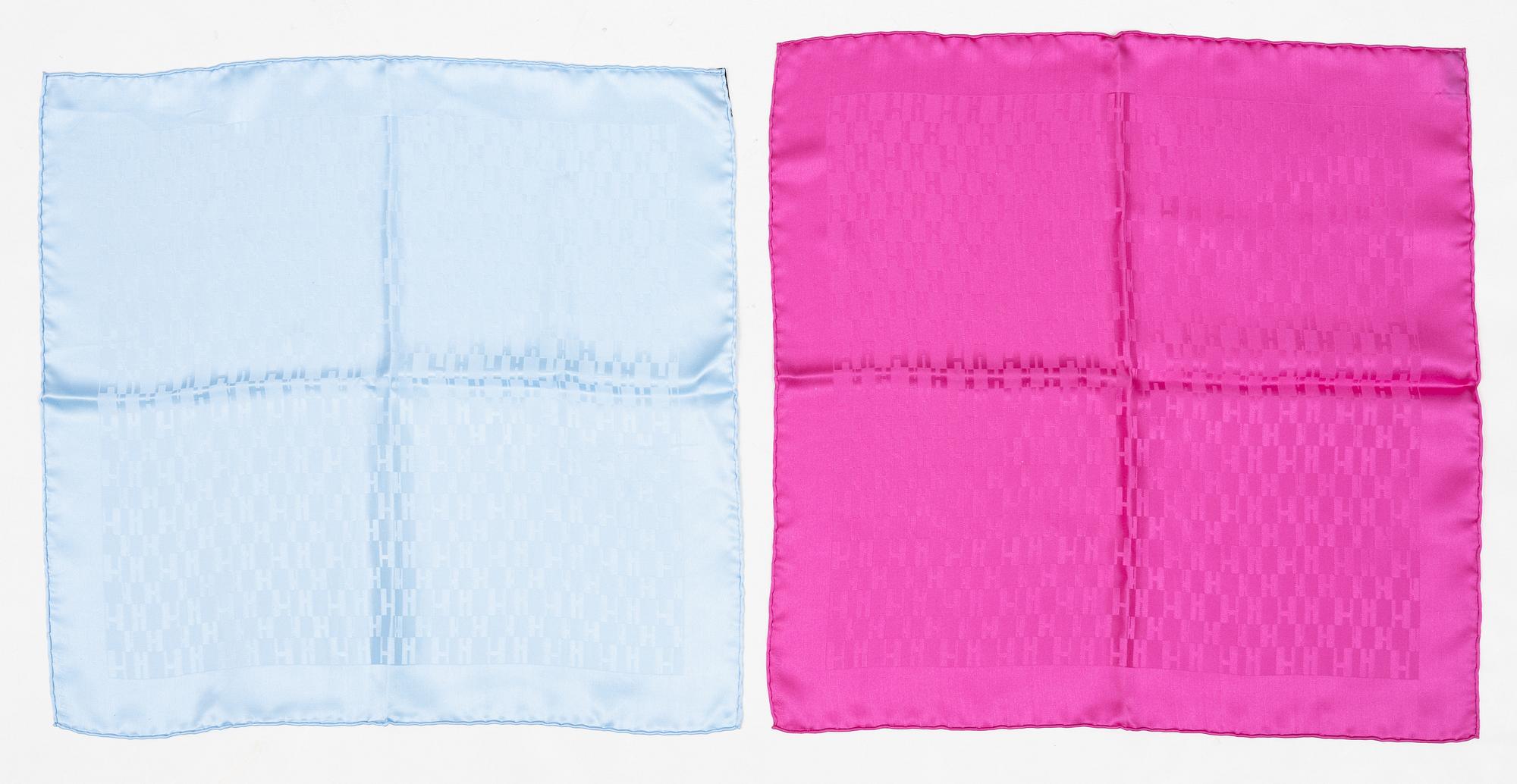 Hermès, a silk tie and two pocket squares.