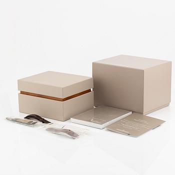 Jaeger-LeCoultre, Reverso Duoface, Night & Day, wristwatch, 42.2 x 26 mm.