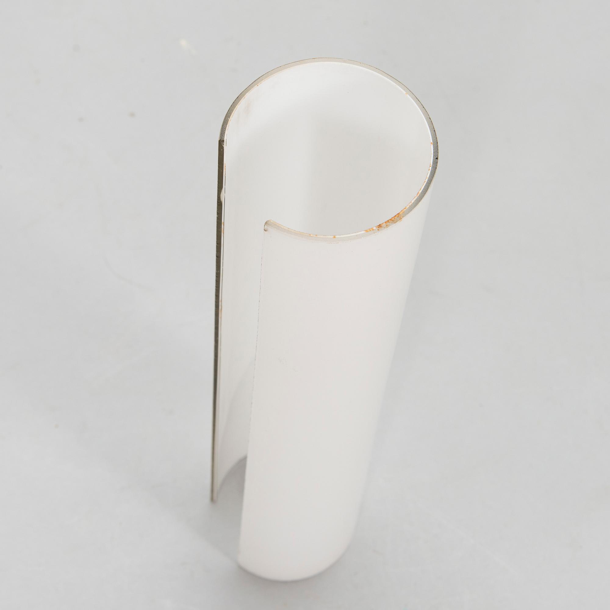 Paavo Tynell, a pair of 1930's '7134' wall lights for Taito.