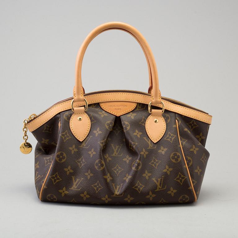 a LOUIS VUITTON 'Tivoli PM' bag.