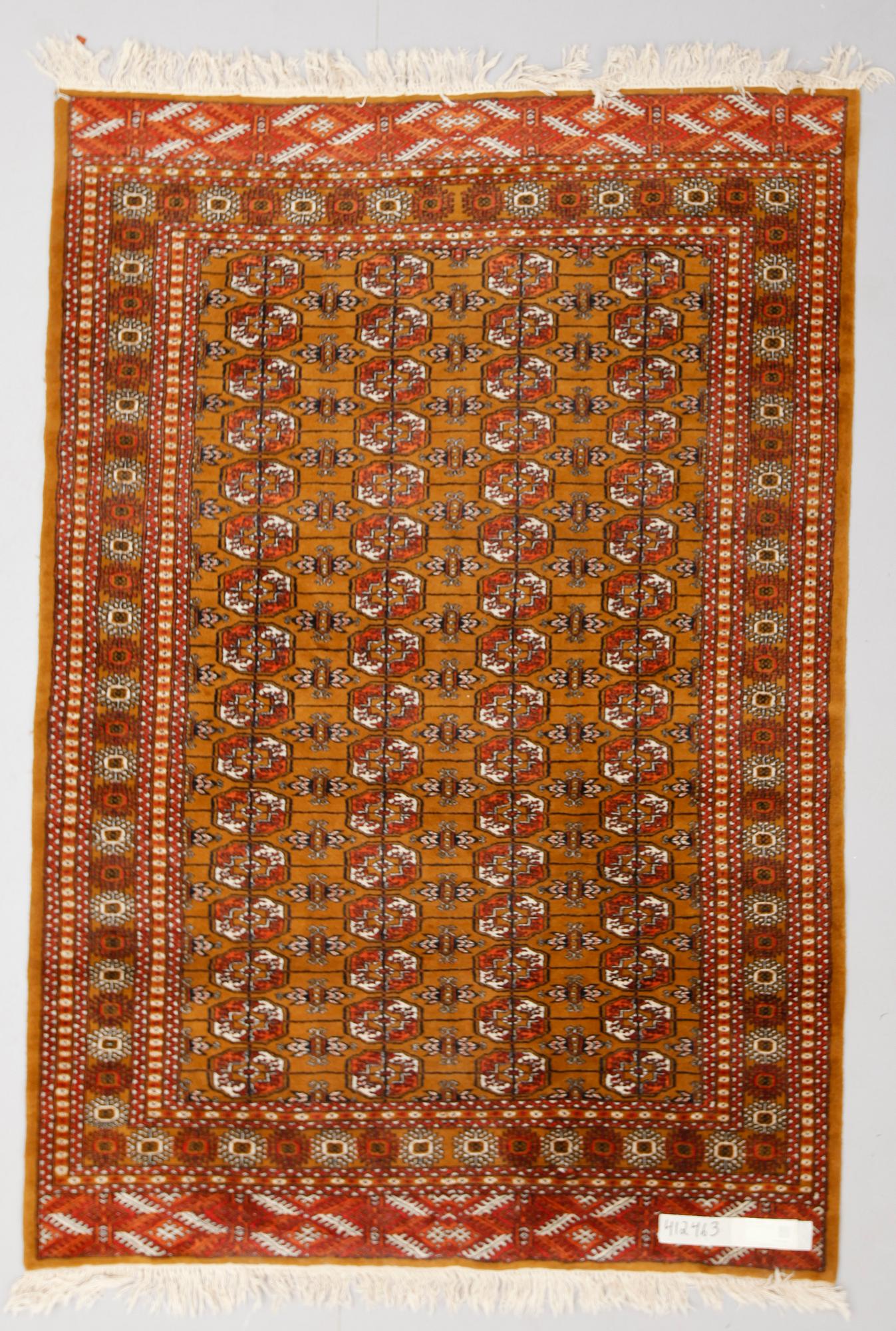 MATTA, Kashmir. 220x150 cm.
