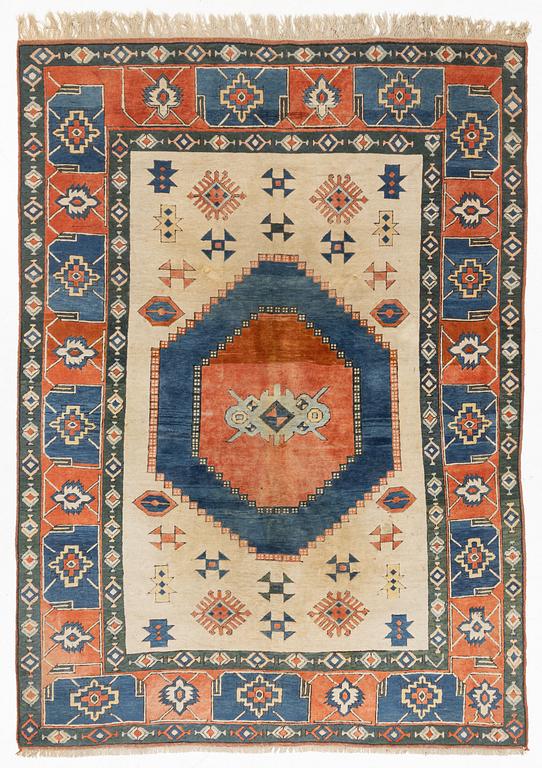 A carpet, probably Turkey, c. 305 x 220 cm.