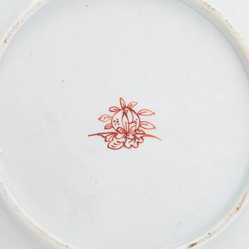 Tallrikar, 6 st, porslin, sen Qingdynasti, Kina kring 1900.