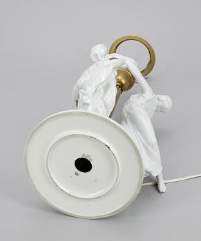 BORDSLAMPA, porslin och mässing, Karl Himmelstoss, Rosenthal, 1900-talets första hälft.