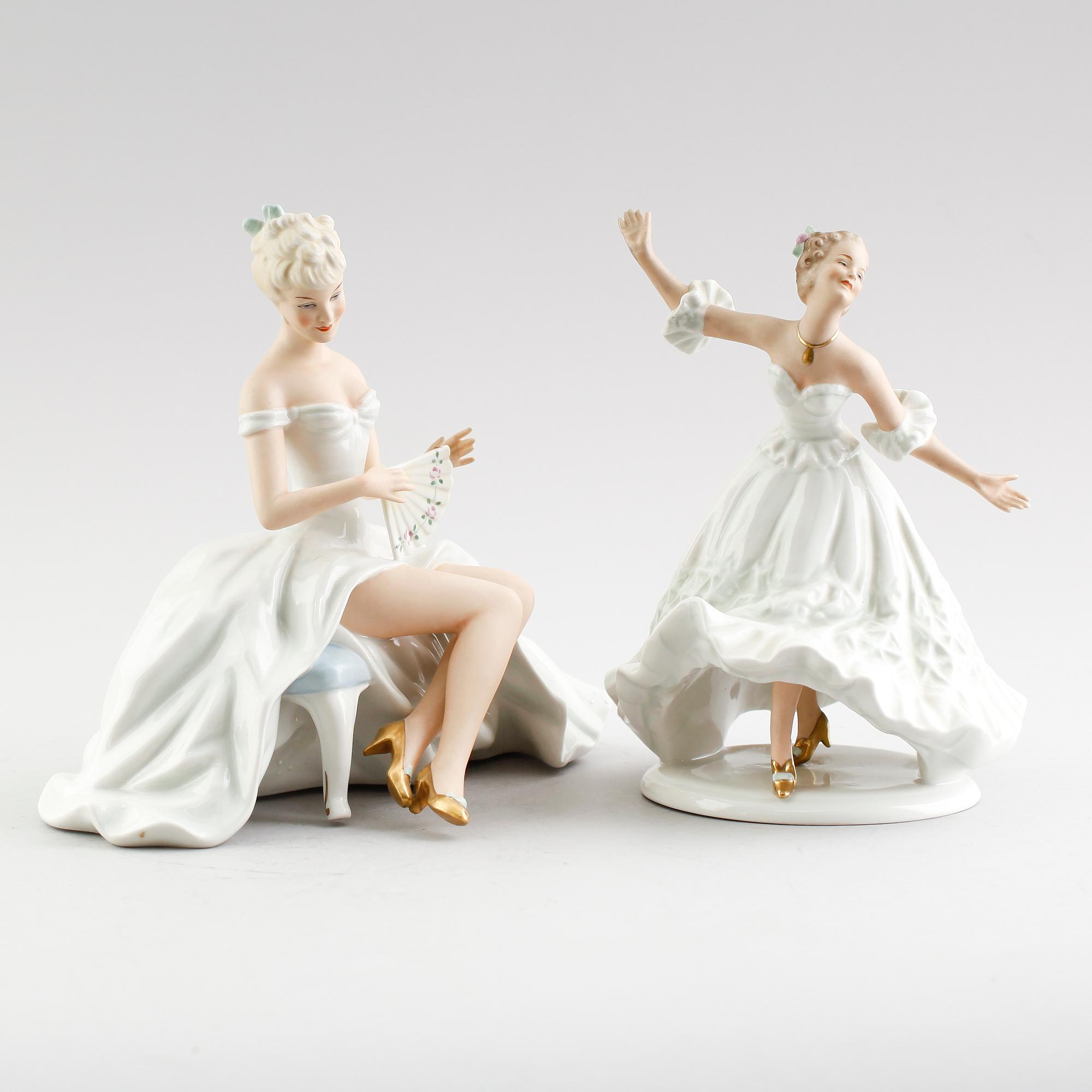FIGURER, 2 st, porslin, Wallendorf, 1900-talets mitt.