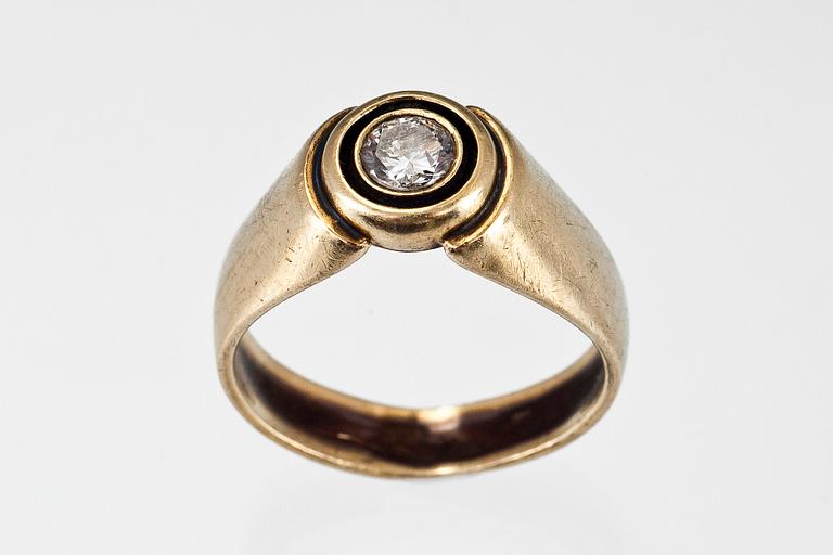 RING, en briljantslipad diamant ca 0,3 ct.