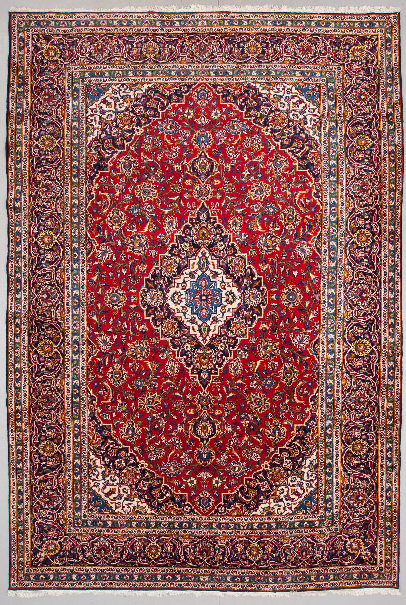 MATTA, old/semiantik, Keshan, ca 365 x 248 cm.