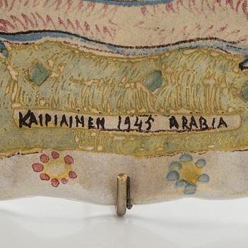 Birger Kaipiainen, väggrelief, stengods, signerad Kaipiainen 1945 Arabia.